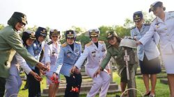Wanita TNI Gelar Ziarah di TMPNU Kalibata