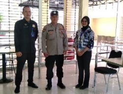 Laksankan Patroli Barcode, Aiptu Dedih Polsek Panongan Polresta Tangerang Titipkan Pesan Kamtibmas