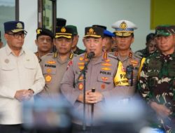 Kapolri Kunjungi RSUD Karawang, Pasca Kecelakaan di Tol Jakarta-Cikampek