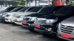 Di duga Mobil dinas milik Pemkab Kampar masih dikuasai oleh oknum anggota DPRD Kampar