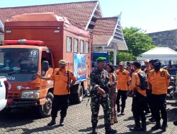 Pemkab Bone melalui Badan pengulangan bencana Daerah Kabupaten Bone menyalurkan bantuan kepada korban bencana alam.