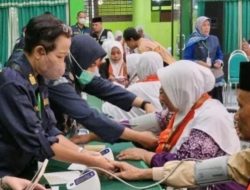 4 Kloter CJH Bojonegoro Tiba di Embarkasi Surabaya, Langsung Jalani Pemeriksaan Kesehatan.