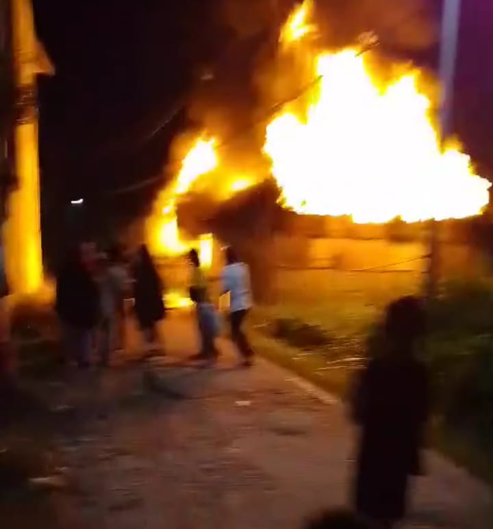 Terbakar Asrama Mahasiswa Malut Palu