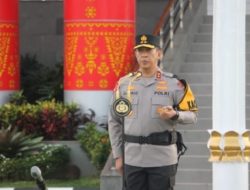 Kapolda Sumatera Selatan Beri Pengarahan Ke – 29 Anggotanya   Juni 3, 2024  Kapolda Sumsel, Irjen Pol A Rachmad Wibowo, SIK Memberikan Penghargaan, Doc Photo: (Humas)