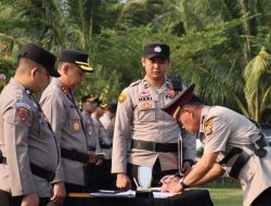 Polres OKI Laksanakan Serah Terima Jabatan (Sertijab) Di Halaman Mapolres