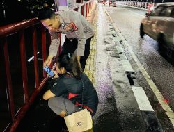 Polisi Selamatkan Nyawa IRT yang Hendak Mengakhiri Hidup Di Jembatan Musi VI Palembang