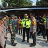 Patroli Bermotor ke Tulungagung, Kapolda Jatim Serahkan Bantuan Peralatan Kantor Untuk Polsek dan Koramil