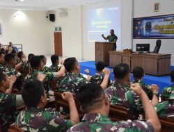 Wadan Kodiklatal Berikan Pembekalan Tentang Pengembangan Karakter Kepemimpinan