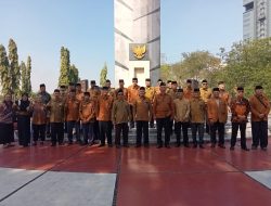 Nusantara Baru Indonesia Maju , DHC 45 Surabaya Melaksanakan Tabur Bunga di Makam Pahlawan