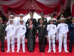 Upacara Penurunan Bendera di Kabupaten Sidoarjo Berlangsung Khidmat