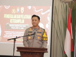 Kapolres Lamongan Beri Motivasi Anggota Polri Tetap Produktif Pada Masa Purna Tugas