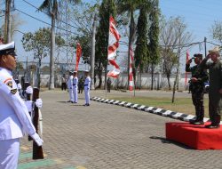 Dandim 0830/Surabaya Utara Dampingi Penyambutan Panglima TNI Di Koarmada II Surabaya