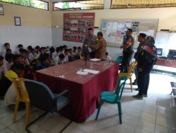 Babinsa Bersama Tiga Pilar Lakukan Pembinaan Siswa SMK yang Terindikasi Tawuran