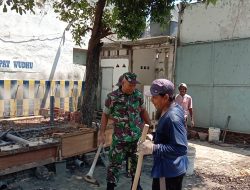 Tingkatkan Silaturahmi dengan Warga Binaan, Babinsa Ampel Ikut Kerja Bakti Bangun Tempat Wudhu