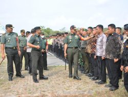 Komandan Korem 084/Bhaskara Jaya Memimpin Apel Gelar Pasukan Pengamanan VVIP