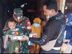 Babinsa Berikan Pendampingan Pemberian Susu Bagi Balita Pra Stunting di Wilayah