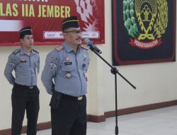 Enam Pegawai Lapas Jember Resmi Naik Pangkat