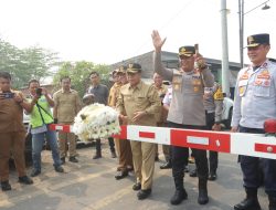 Pj Bupati Apresiasi Polres Mojokerto Bangun Pos Jaga dan Palang Pintu JPL Kereta Api