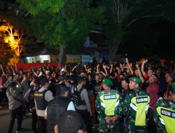 Polres Ponorogo Terjunkan 300 Personel Gabungan, Debat Publik Kedua Pilkada 2024 Berjalan Kondusif