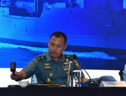 Paban IV Log Ditum Kodiklatal Hadiri Rapat Kerja Evaluasi Pembekalan TNI AL TA. 2024