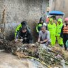 Banjir Bandang Terjang Sukabumi, Polri Evakuasi Ibu dan Bayi dari Gang Sempit