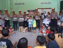 Polres Jombang Beri Trauma Healing Untuk Anak-anak Terdampak Banjir