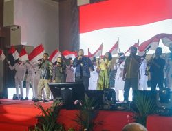 HUT Ke-76 Kodam V/Brw Dandim Gresik Kembali Terima Piagam Penghargaan Prajurit Berprestasi Atas Inisiasi Program Pipanisasi di Pulau Bawean