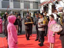 151 Personel Polrestabes Surabaya Naik Pangkat, 32 Purnawirawan Dilepas