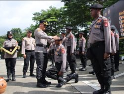 Polresta Tangerang Gelar Tradisi Pembaretan untuk 30 Personel Bintara Remaja dari Polda Papua