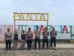 Liburan Tahun Baru, Destinasi Wisata Pantai Kota Tegal Ramai Pengunjung.