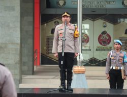 Pimpin Apel Wakapolres Gresik Beri Pesan Tingkatkan Profesionalisme dan Pelayanan Masyarakat