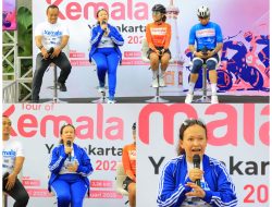 Yayasan Kemala Bhayangkari Gelar Baksos Perbaikan Irigasi Jalan di Yogyakarta