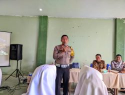 Kasatlantas Polres Sampang AKP Sigit Ekan Sahudi, Gelar Giat Sosialisasi Dikmas Lantas Bertema (Police Goes To School)