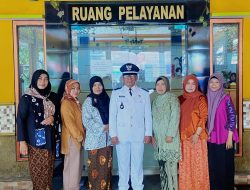 Kades Sukodono Beserta Staf Pemdes Mengucapkan Selamat Hari Jadi Kabupaten Sidoarjo ke-166 Tahun