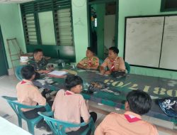 BABINSA KORAMIL 0817/03 KEDAMEAN BERIKAN PELATIHAN PRAMUKA UNTUK TANAMKAN WAWASAN KEBANGSAAN