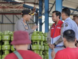 Polres Blitar bersama Pemkab Sidak SPBE Pastikan Stok Gas LPG 3 Kg Aman Jelang Ramadhan