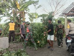 Sinergitas Polisi bersama TNI di Kediri, Gelar Baksos Bantu Warga Terdampak Bencana Alam
