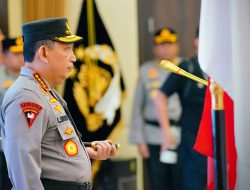 Kapolri Pimpin Kenaikan Pangkat 22 Pati Polri