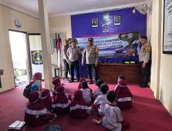 Polsek Sukodono Adakan Sosialisasi Polisi dengan Anak TK PAUD Duratul Hikmah Kebon Agung