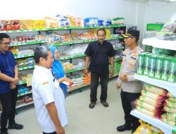 Monitoring Bapokting, Polres Ngawi dan Tim Satgas Pangan Sidak Pasar dan Swalayan