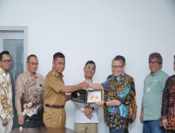 Bupati Kampar Terima Silaturahmi dari Pertamina Hulu Rokan di Ruang Rapat Lantai II Kantor Bupati