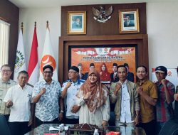 Komunitas PISTON Temui Fraksi PKS Jatim, Bahas Kesejahteraan Driver Ojek Online. Oleh Humas fpks Jatim