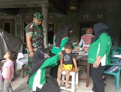 Babinsa Desa Popoh Aktif Dampingi Posyandu Dalam Upaya Cegah Stunting