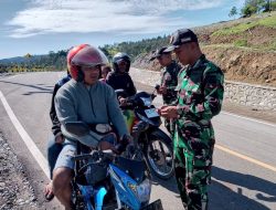 Satgas Pamtas RI-RDTL Sektor Barat Yonarhanud 15/DBY Dalam upayanya Menjaga keamanan dan ketertiban di wilayah perbatasan RI-RDTL Pos Oelbinose Melaksanakan Sweeping
