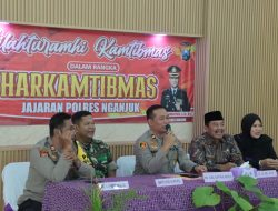 Silaturahmi Kamtibmas, Polres Nganjuk Berikan Baksos dan Bakkes untuk Lansia di Loceret