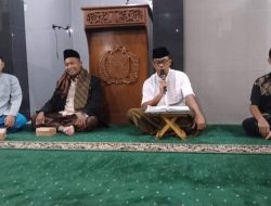 Polres Nganjuk Gelar Sholat Tarawih Berjamaah, Dilanjutkan Ceramah dan Tadarus Al-Qur’an
