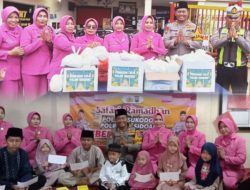 Safari Ramadhan Puasa ke-13: Polsek Sukodono dan Bhayangkari Menyemarakan Bulan Suci Dengan Bagi Tajil Gratis dan Santunan Anak Yatim