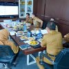 Bupati Kampar Ahmad Yuzar Pimpin Langsung Rapat TAPD Bahas Rekofusing Anggaran untuk Prioritas Pembangunan dan Penyelesaian Tunda Bayar.