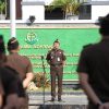 Kajati Jatim Dr. Kuntadi Pimpin Apel Pagi Perdana di Kantor Kejati Jatim