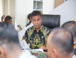 Warga Senama Nenek Digotong Saat Meninggal, Bupati Kampar Turut Berdukacita dan Evaluasi Penggunaan Ambulan